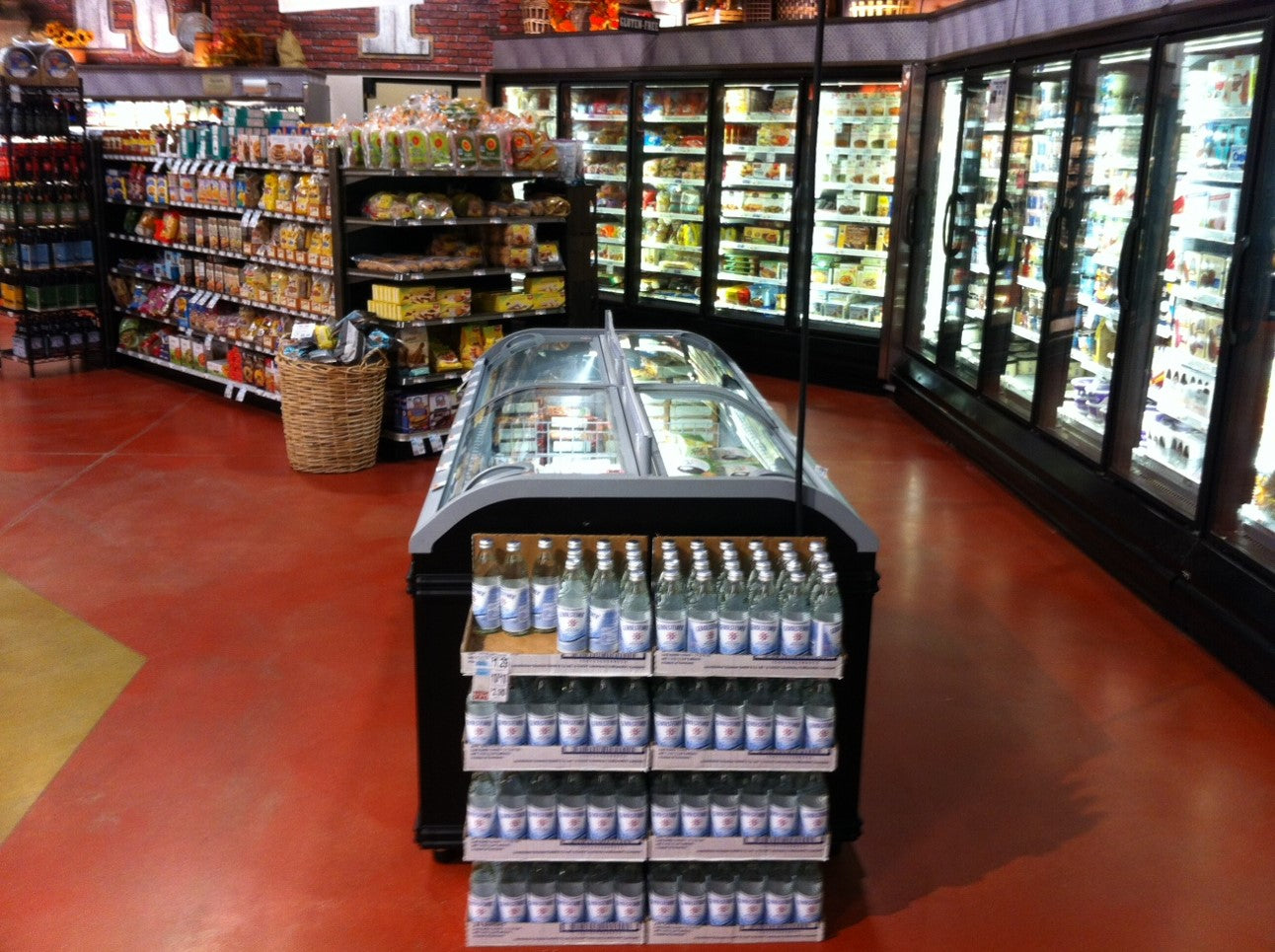 AHT MANHATTAN - Multi-Temp Merchandiser